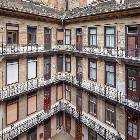 Central Cozy Stay Budapest Esterno foto