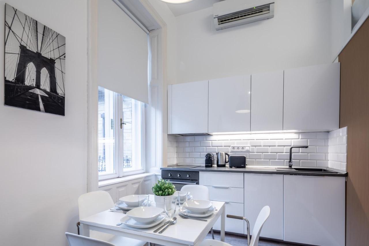 Central Cozy Stay Budapest Esterno foto